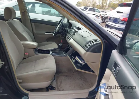 2005 Toyota Camry Se из США, поврежденный, VIN 4T1BE32K75U033180